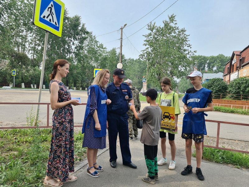 В поселке Серышево прошел десант безопасности дорожного движения